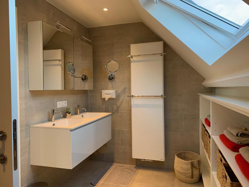 Kuchyň nebo kuchyňský kout v ubytování Villa Zuid