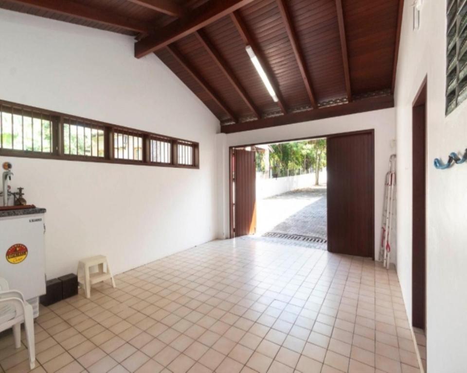  Casas Beira-mar Bombinhas