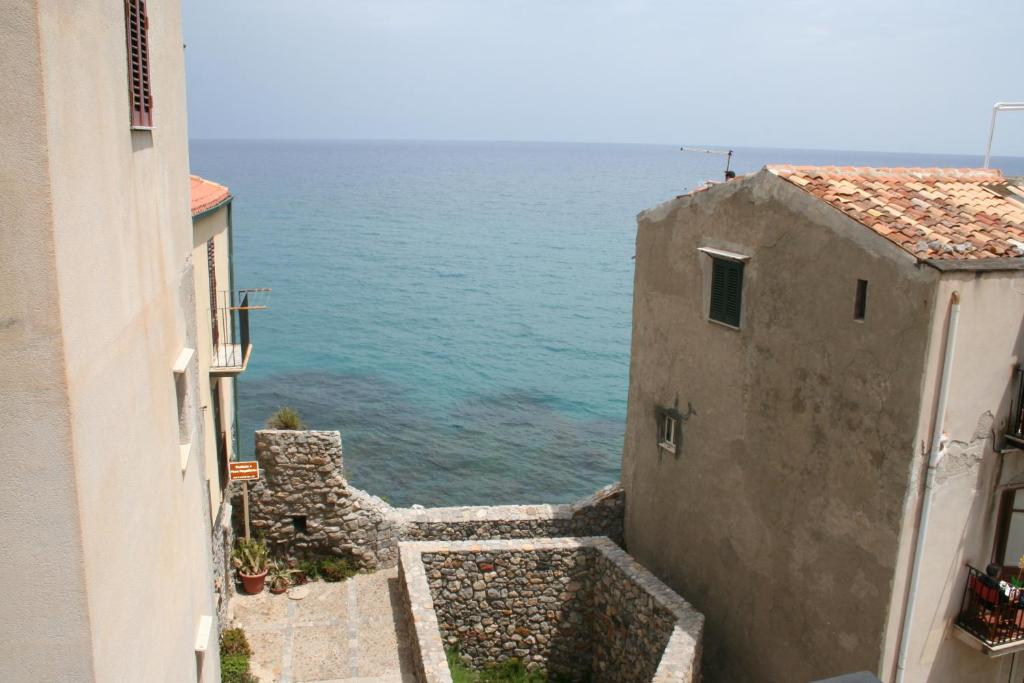 Gaia Holidays Apartments - 13