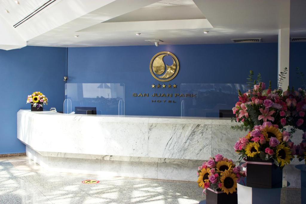 Vstupní hala nebo recepce v ubytování San Juan Park Hotel