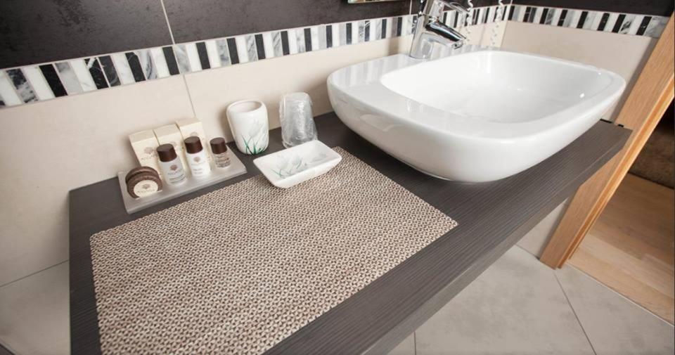 La Grotta Hotel - Resim 30