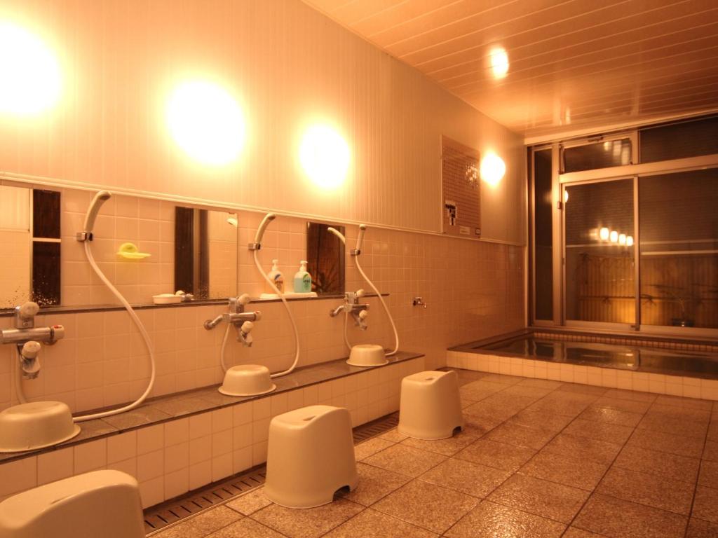 Koupelna v ubytování Echigoya Ryokan