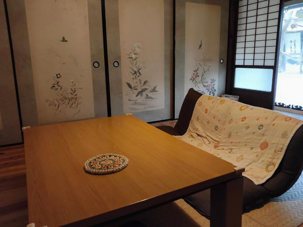 Posezení v ubytování Satoyama Guest House Couture