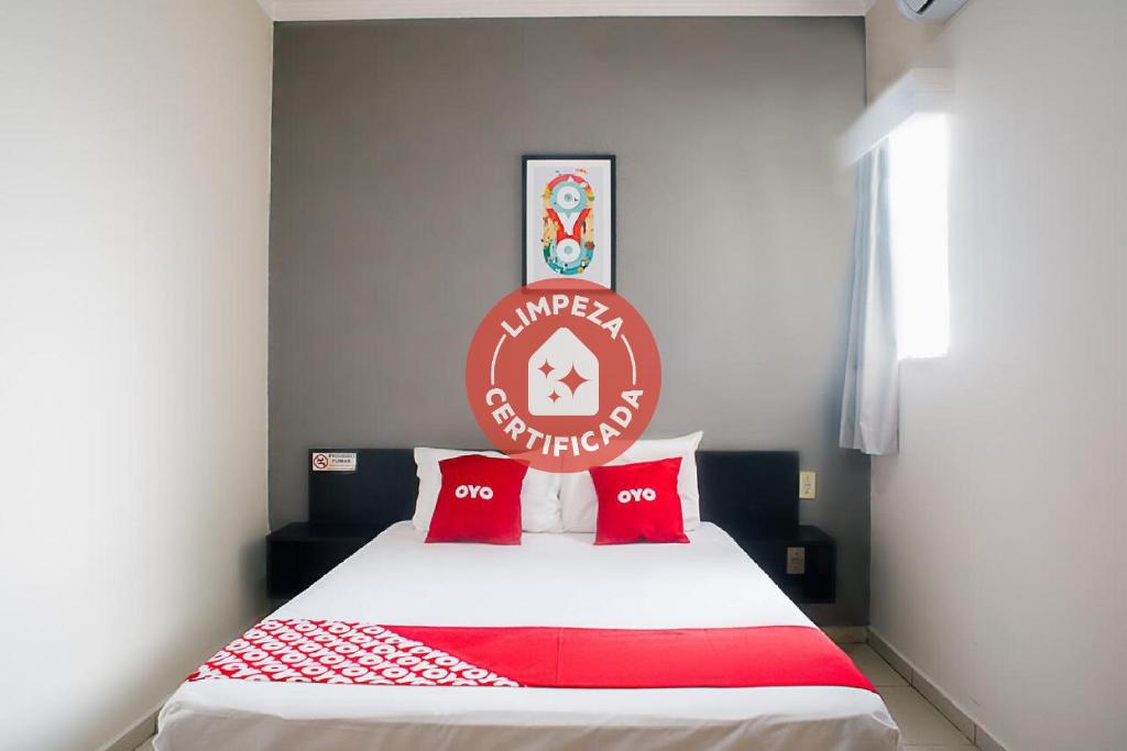  OYO Cerrado Hotel