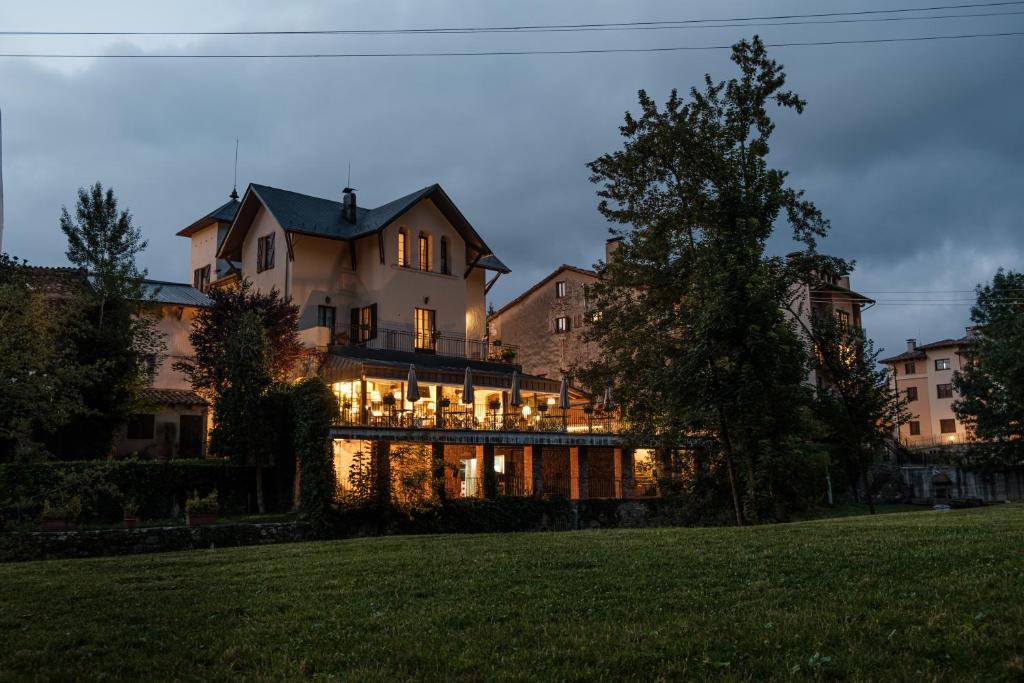 Budova, kde se hotel nachází