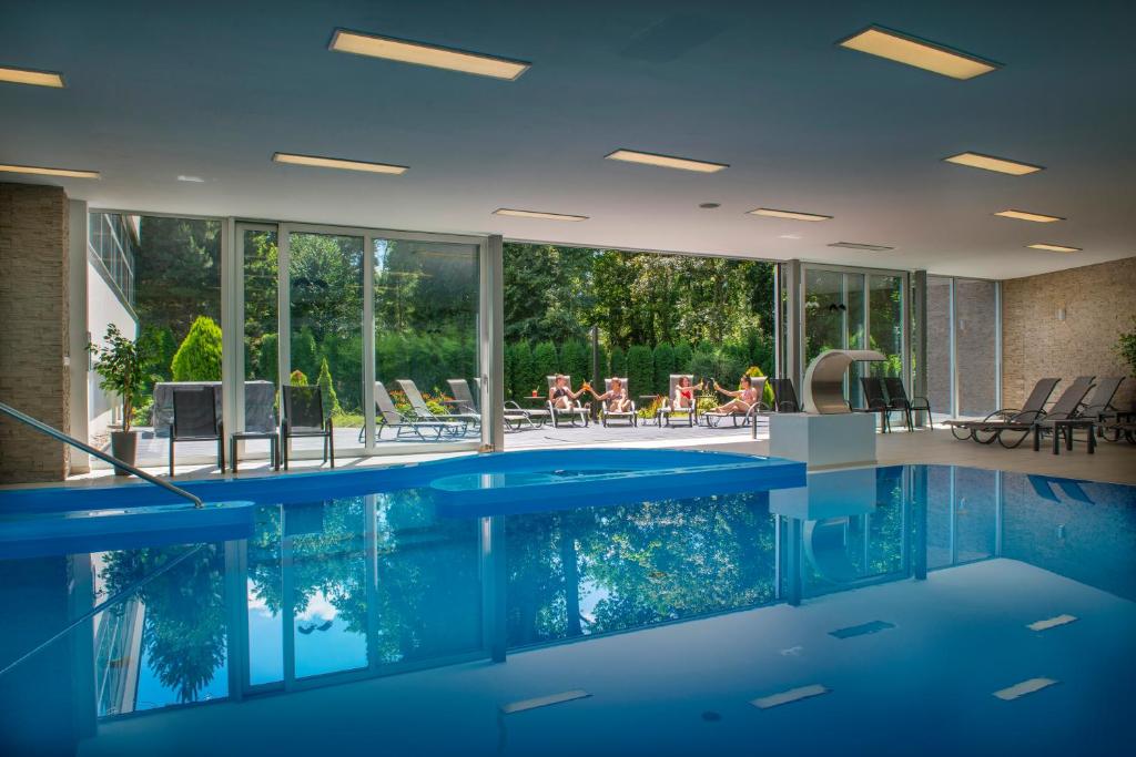 Bazén v ubytování Hotel Park nebo v jeho okolí