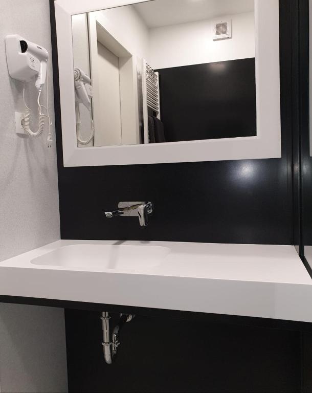 City Center Main Square Apartments Zagreb - 12