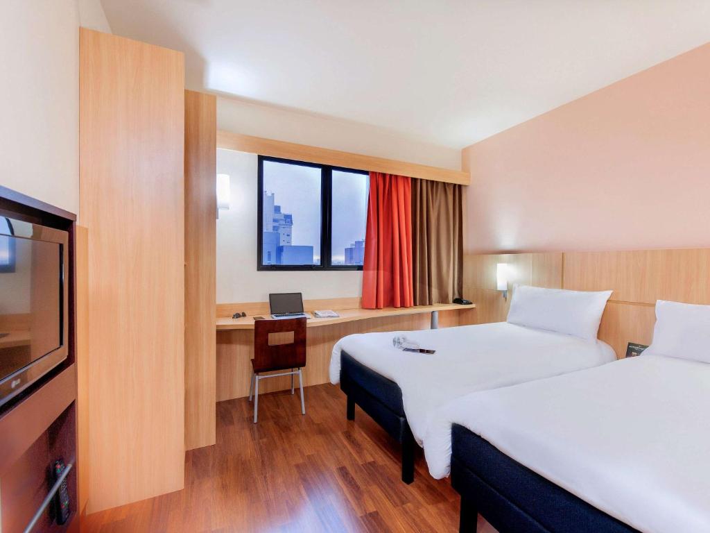  ibis Curitiba Shopping