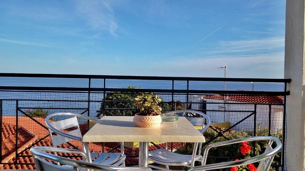 Balkon lub taras w obiekcie Porto Skala Village Hotel