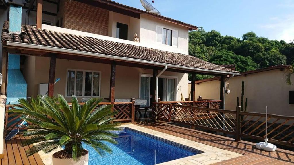  Bela Casa bem localizada com Lazer Completo e Wifi