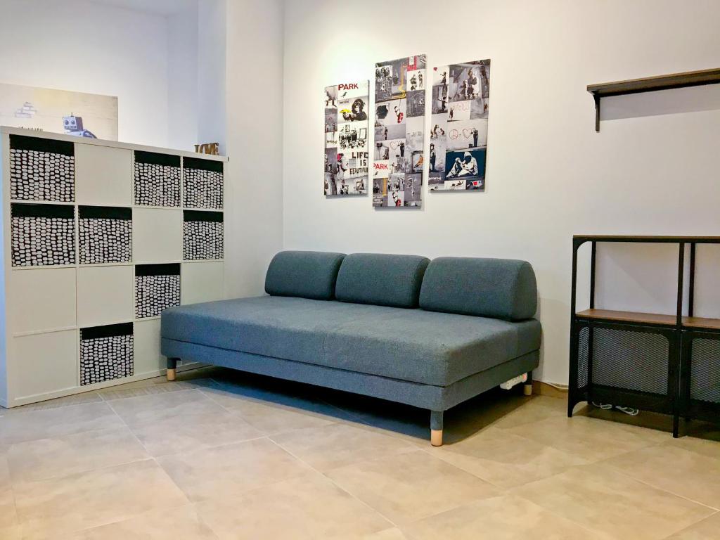 Urban Manesa city center apartment with private patio, Manresa – Updated  2024 Prices
