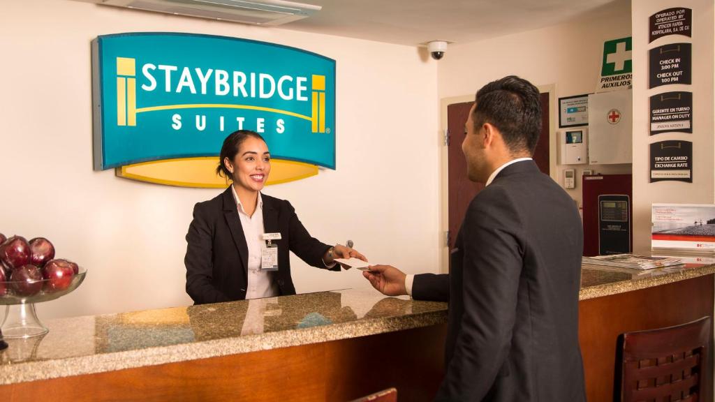 Hosté ubytování Staybridge Suites Queretaro by IHG