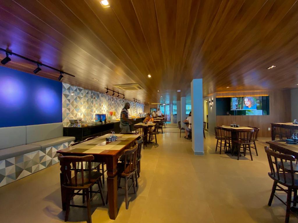  Bessa Beach Hotel