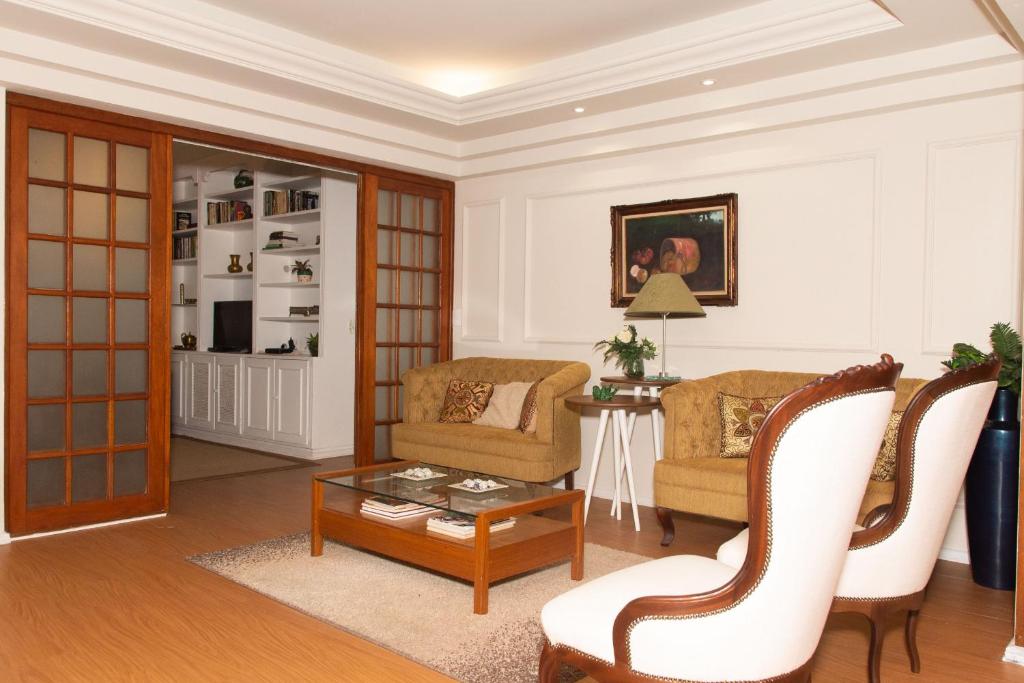 Apto 3 quartos elegancia classica Florianopolis Centro