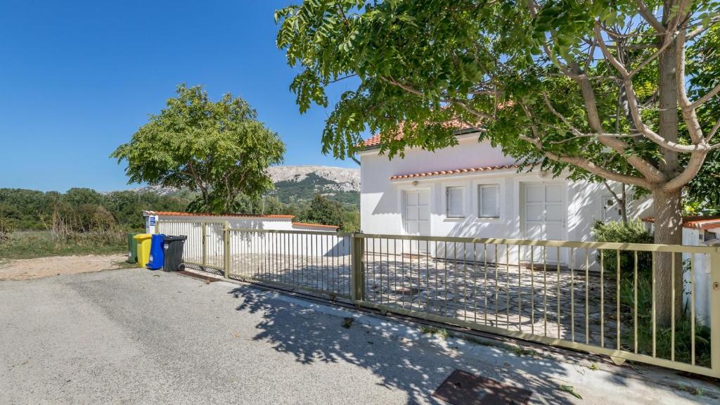 Budynek, w którym mieści się apartament