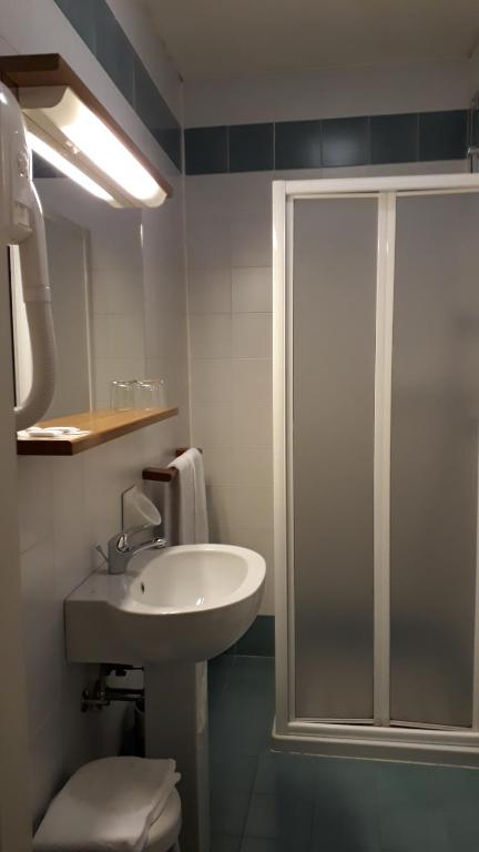 Koupelna v ubytování Hotel Due Mori No air conditioning