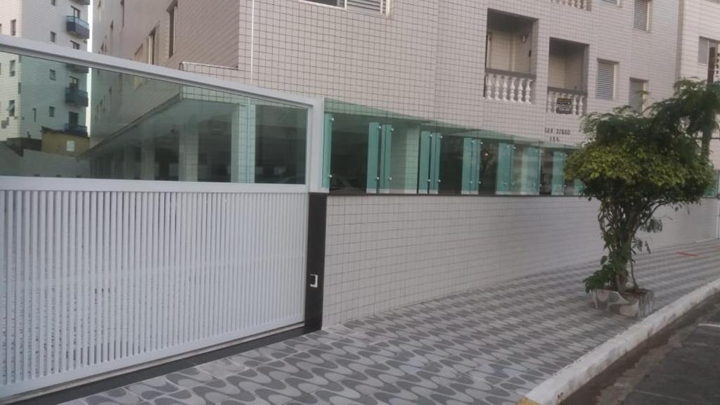  Apto Praia Grande - próx praia e feira artesanato