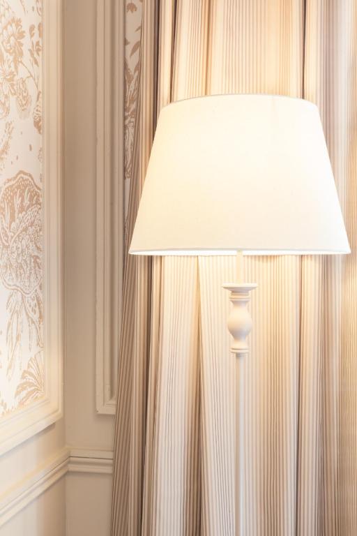 Hôtel Vaubecour - Centre Lyon Ainay - Perrache - Resim 25