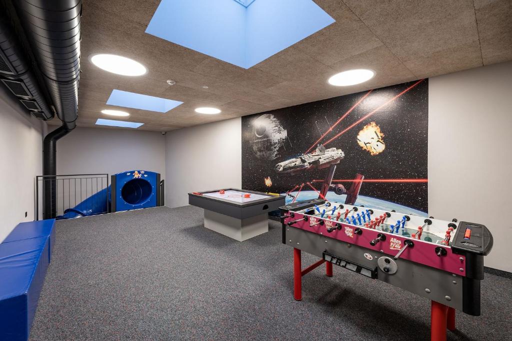 Herní místnost v ubytování Hotel Edelweiss