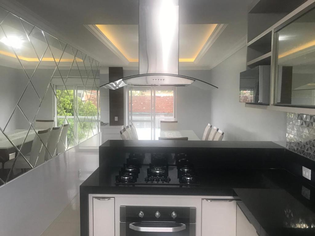 Apto. 03 Quartos à 500m da Praia  Apto. 03 Quartos à 500m da Praia