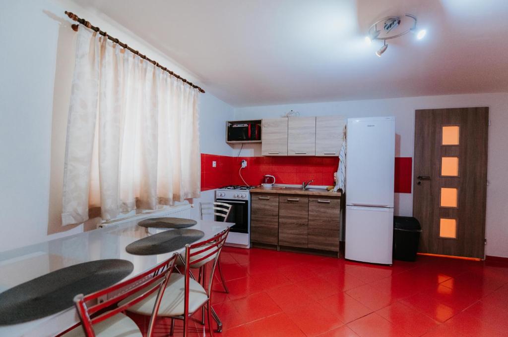 Kuchyň nebo kuchyňský kout v ubytování ARD Apartments - Levice