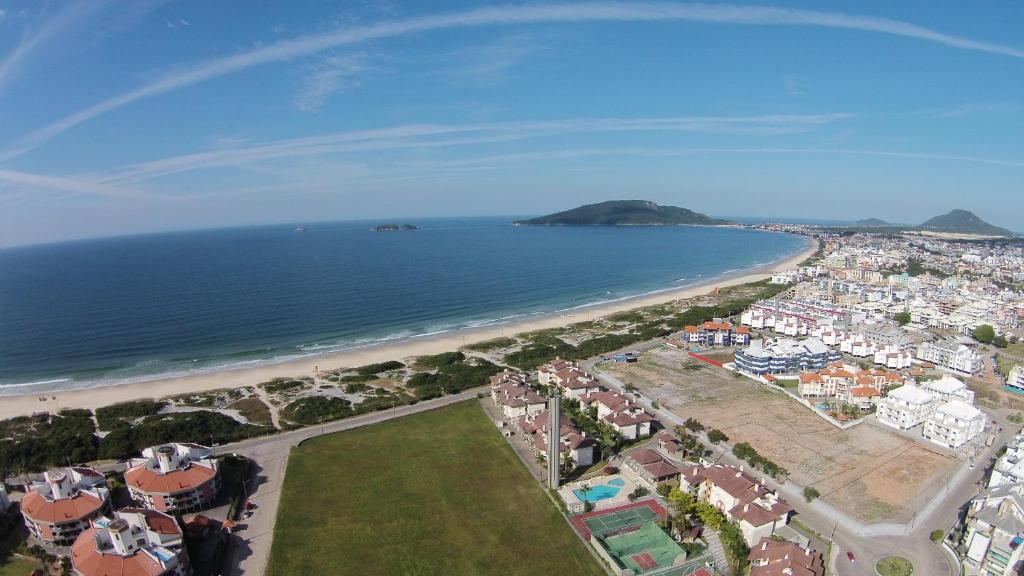  Apartamento novo frente para a piscina região nobre da praia dos Ingleses
