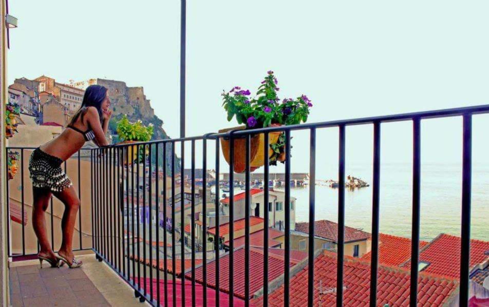 Romeo e Giulietta Scilla - Suite Deluxe Con Vasca Idromassaggio