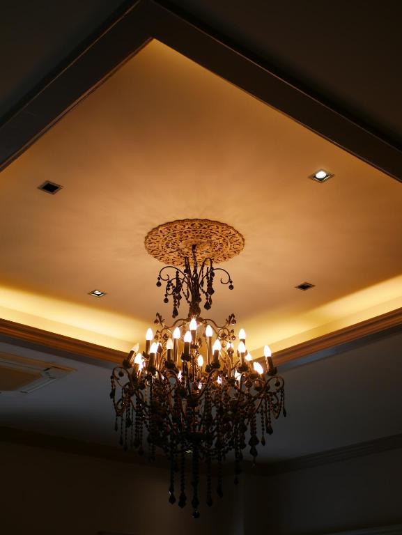 At Pingnakorn Huaykaew - Resim 28