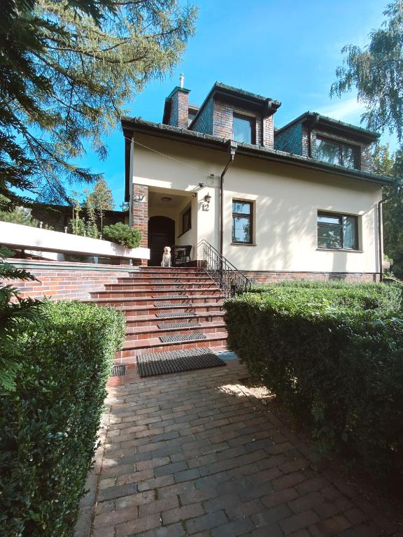 Budova, v ktorej sa penzión nachádza