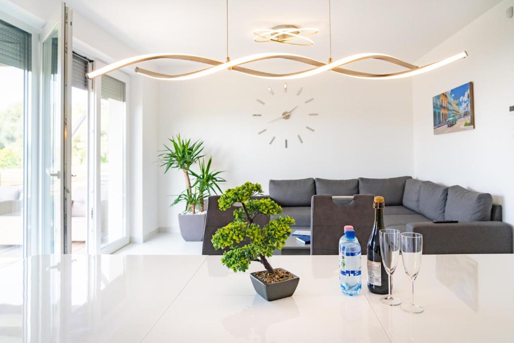 Posedenie v ubytovaní Panoráma Apartman Tiszafüred