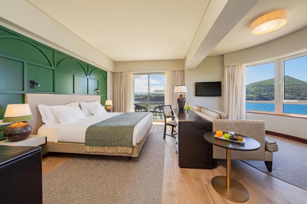 
Junior Suite with Ocean View
