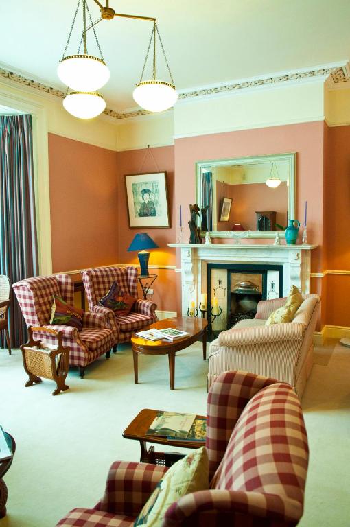 Posezení v ubytování Aberdeen Lodge