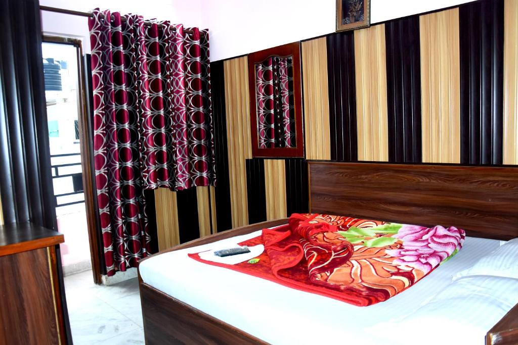 Uma cama ou camas num quarto em Mother Palace
