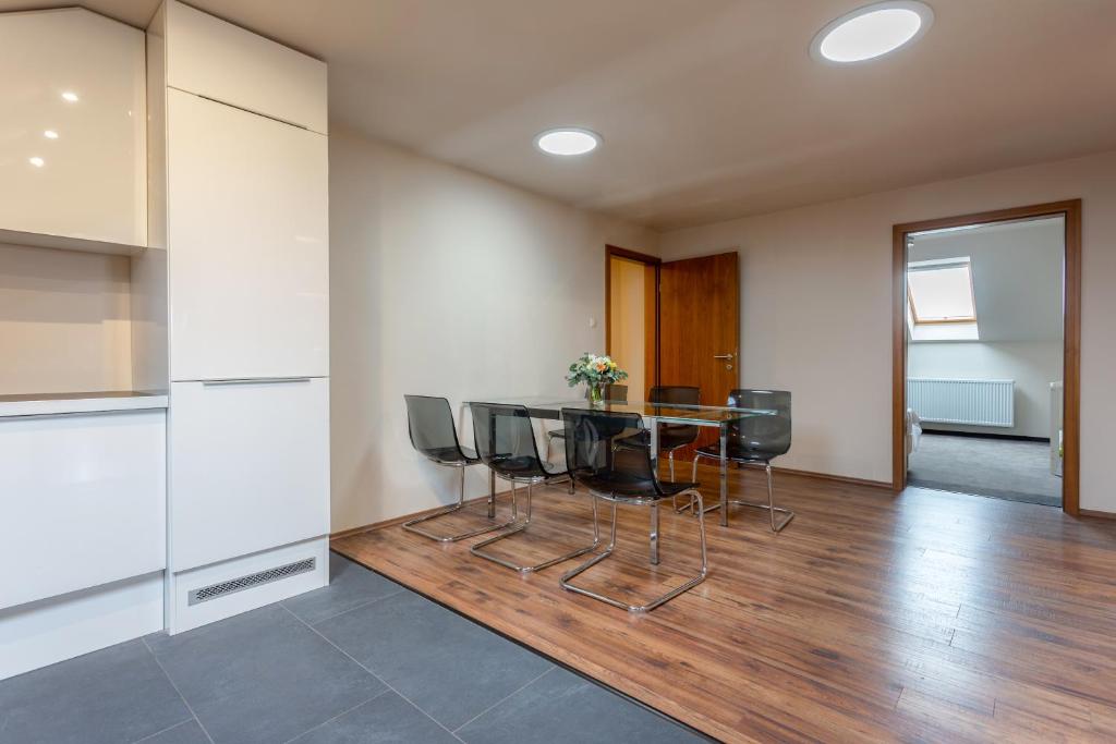 Szonyi Garden Hotel Pest - Resim 8