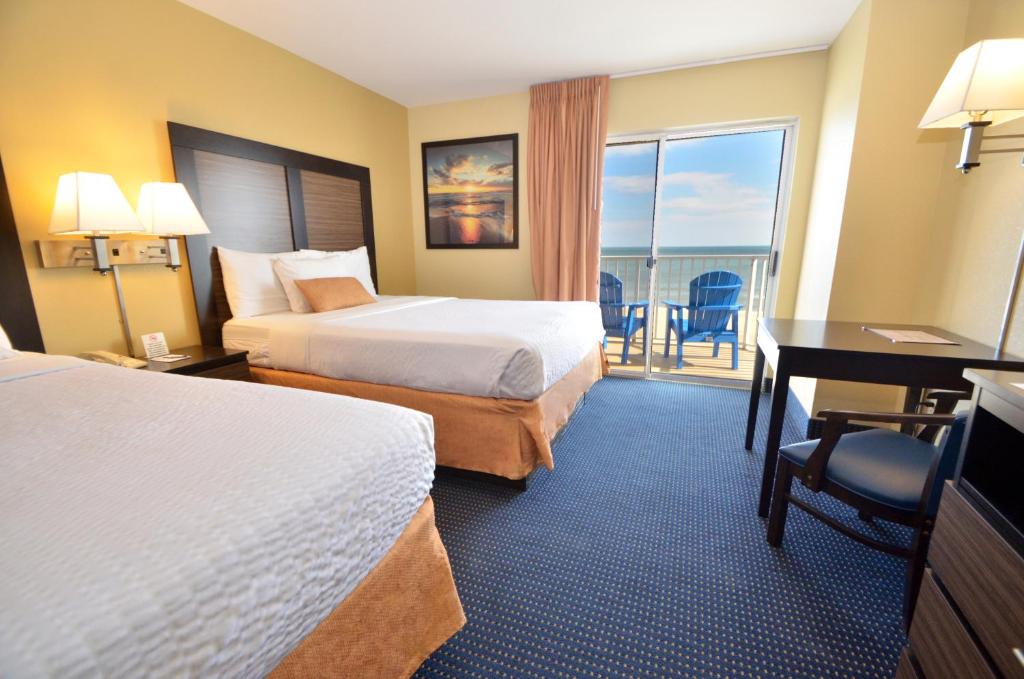 Crystal Beach Hotel - 