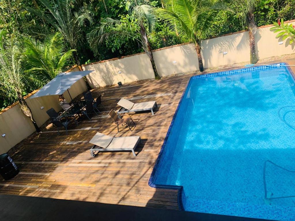  Ohana Beach House - piscina e natureza.