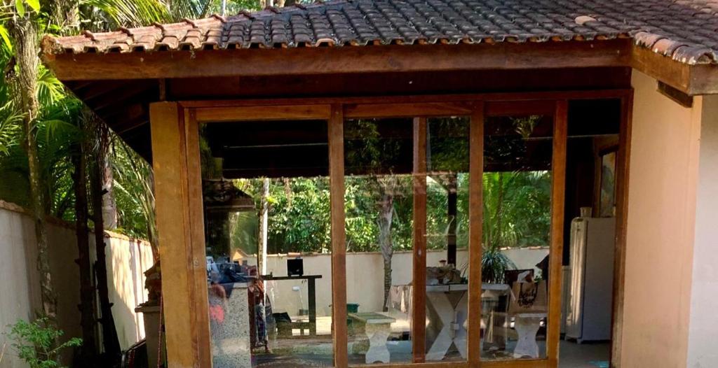  Ohana Beach House - piscina e natureza.
