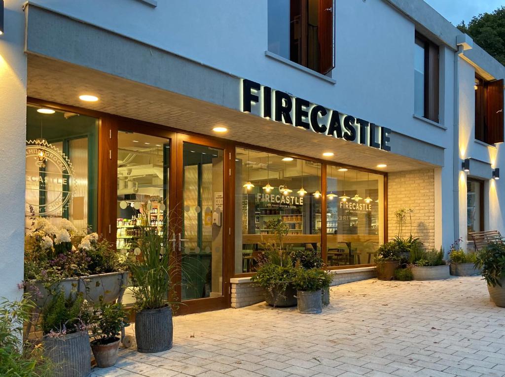 Firecastle Lane