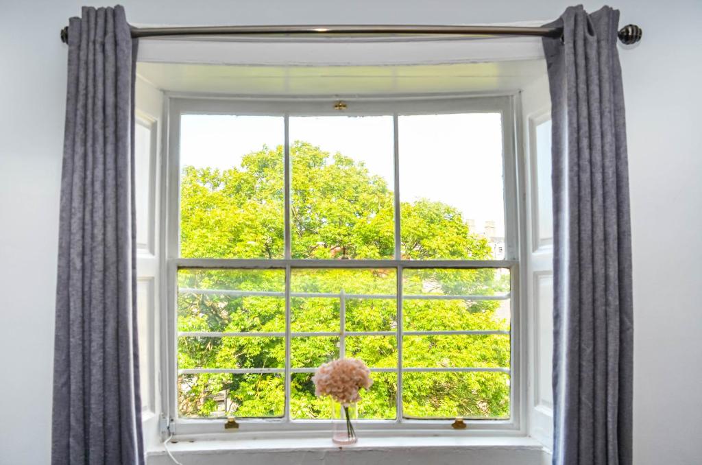 Hotel St George by Nina - Resim 18