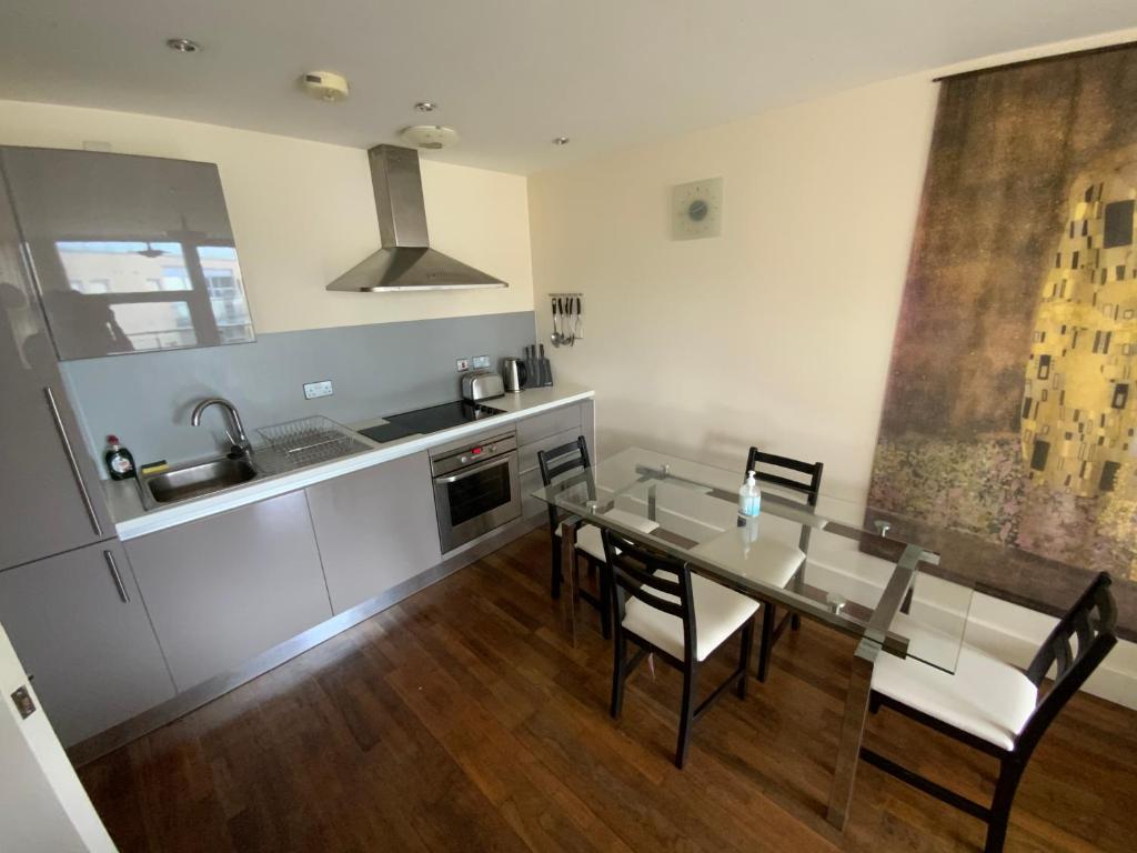 Apartment In the Heart of Newcastle
