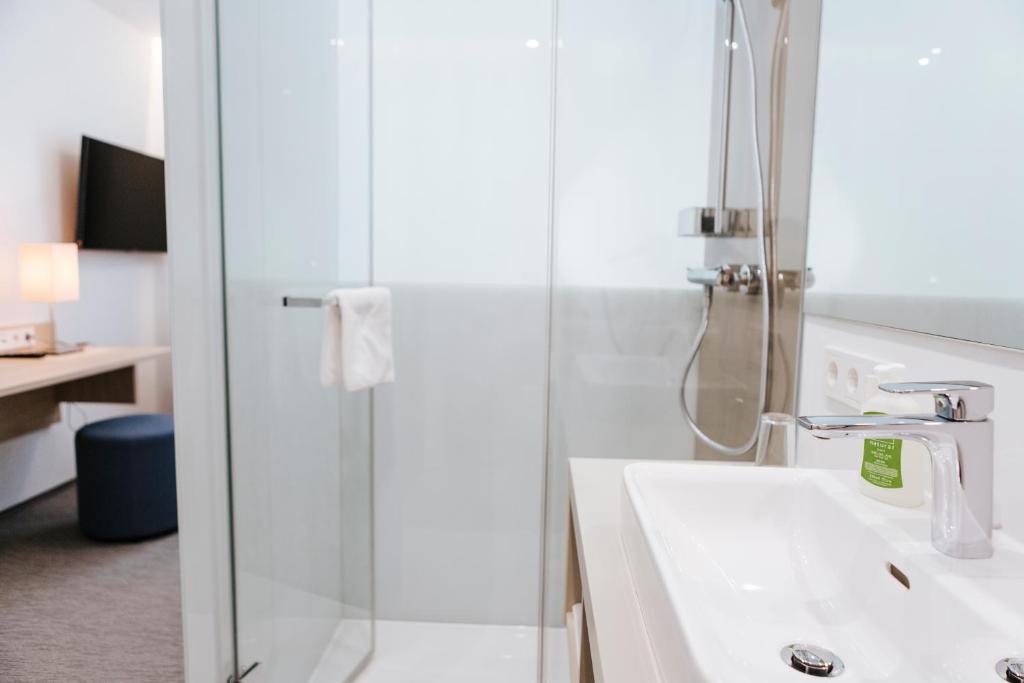 Sankt Magdalena - Resim 9