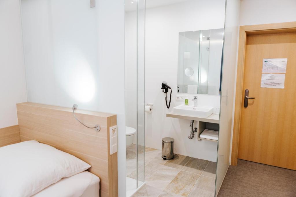 Sankt Magdalena - Resim 17