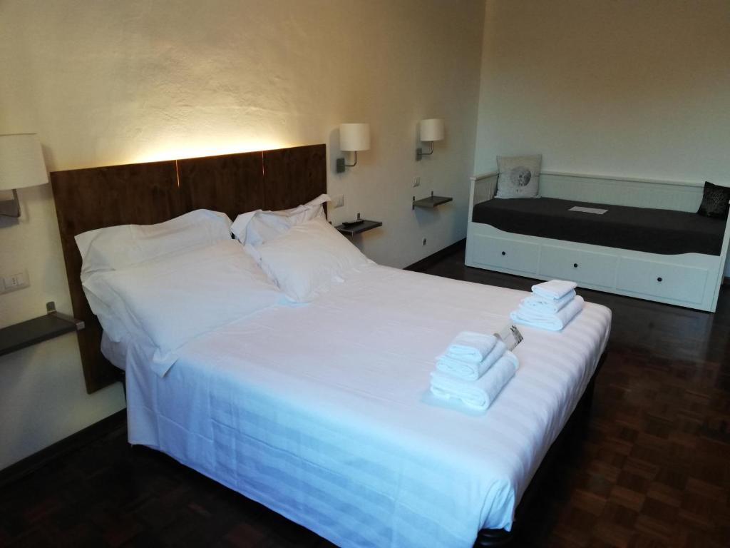 Hotel La Fortezza - Resim 26