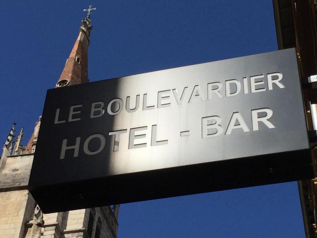 Certifikát, hodnocení, plakát nebo jiný dokument vystavený v ubytování Hôtel Le Boulevardier