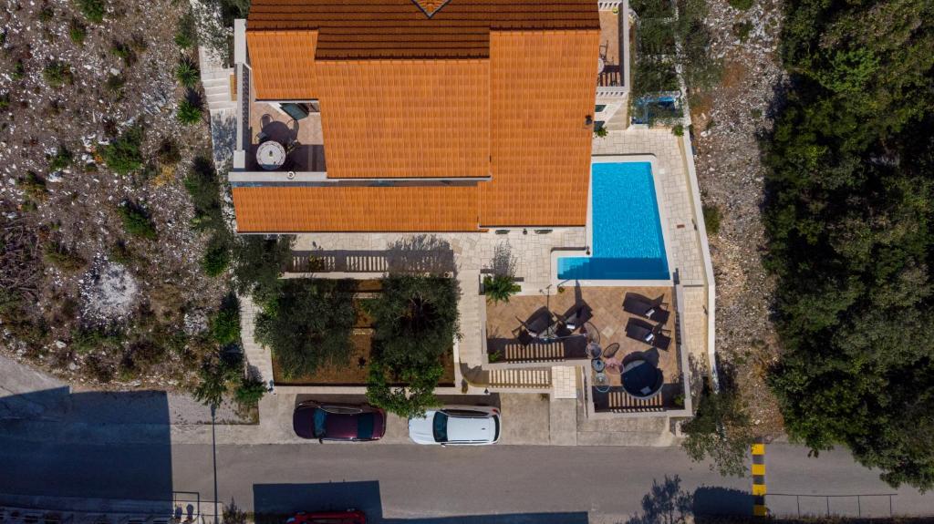 Bazén v ubytování Villa Ana nebo v jeho okolí