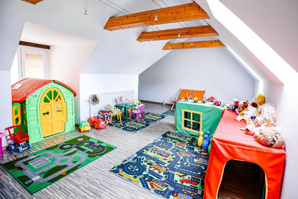 Dětský klub v ubytování Hotel Gong