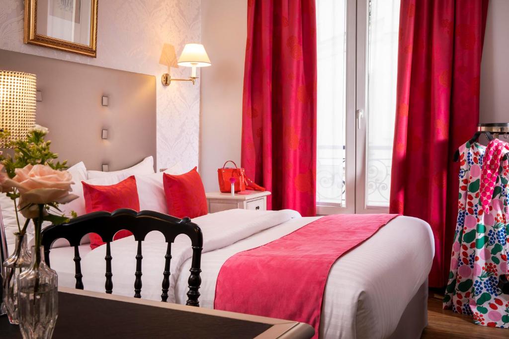 Hotel Plaza Elysées - Resim 34