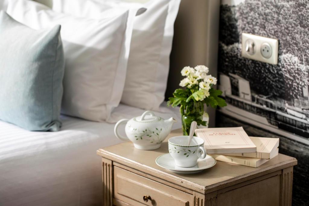 Hotel Plaza Elysées - Resim 23