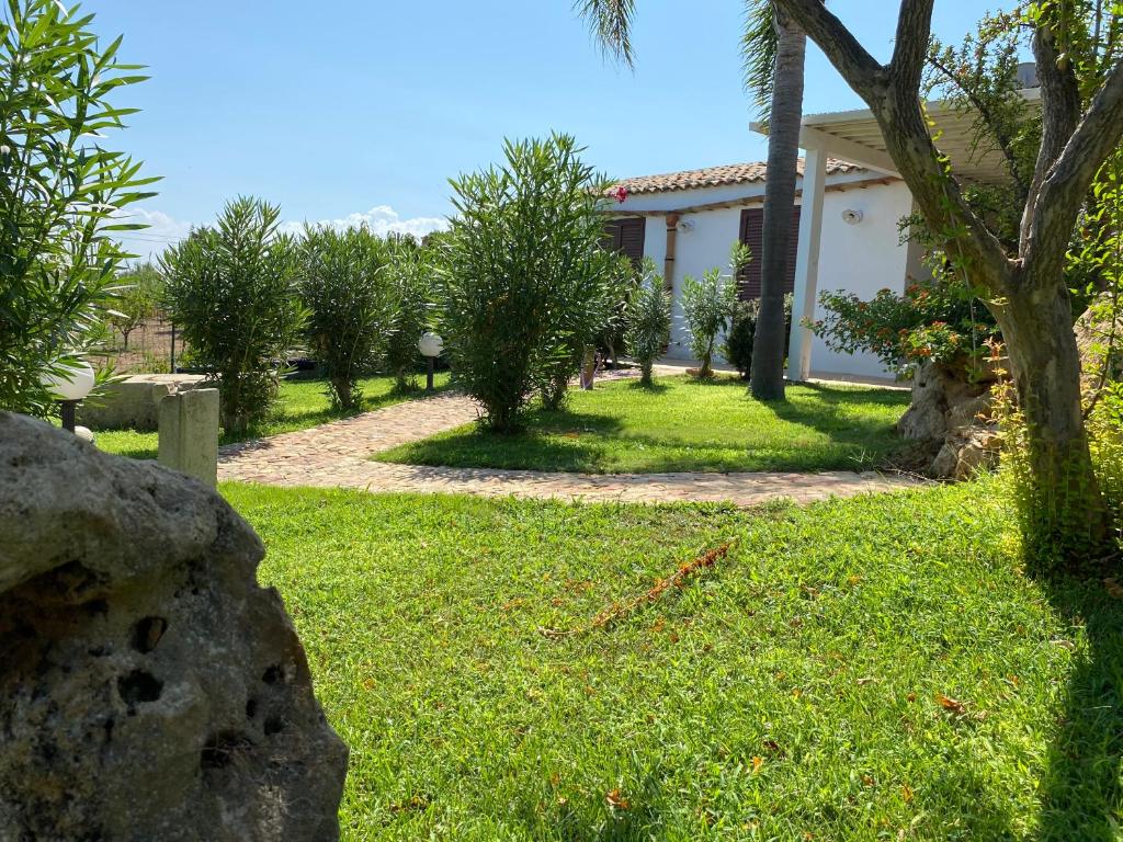 A garden outside Villetta Degli Oleandri