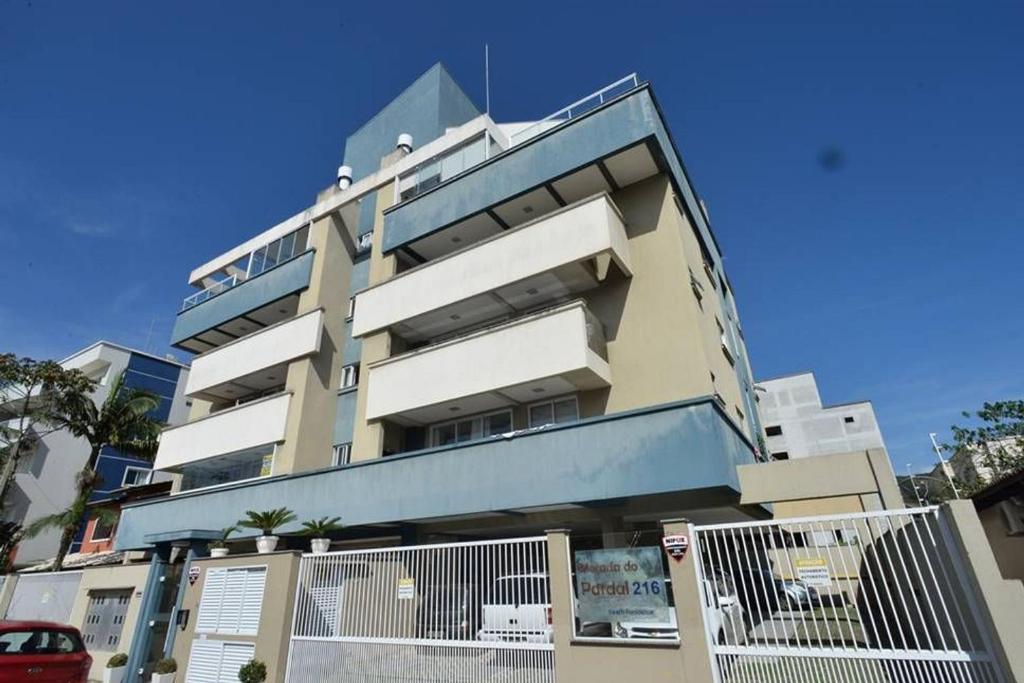  L004 - Residencial Morada do Pardal 302